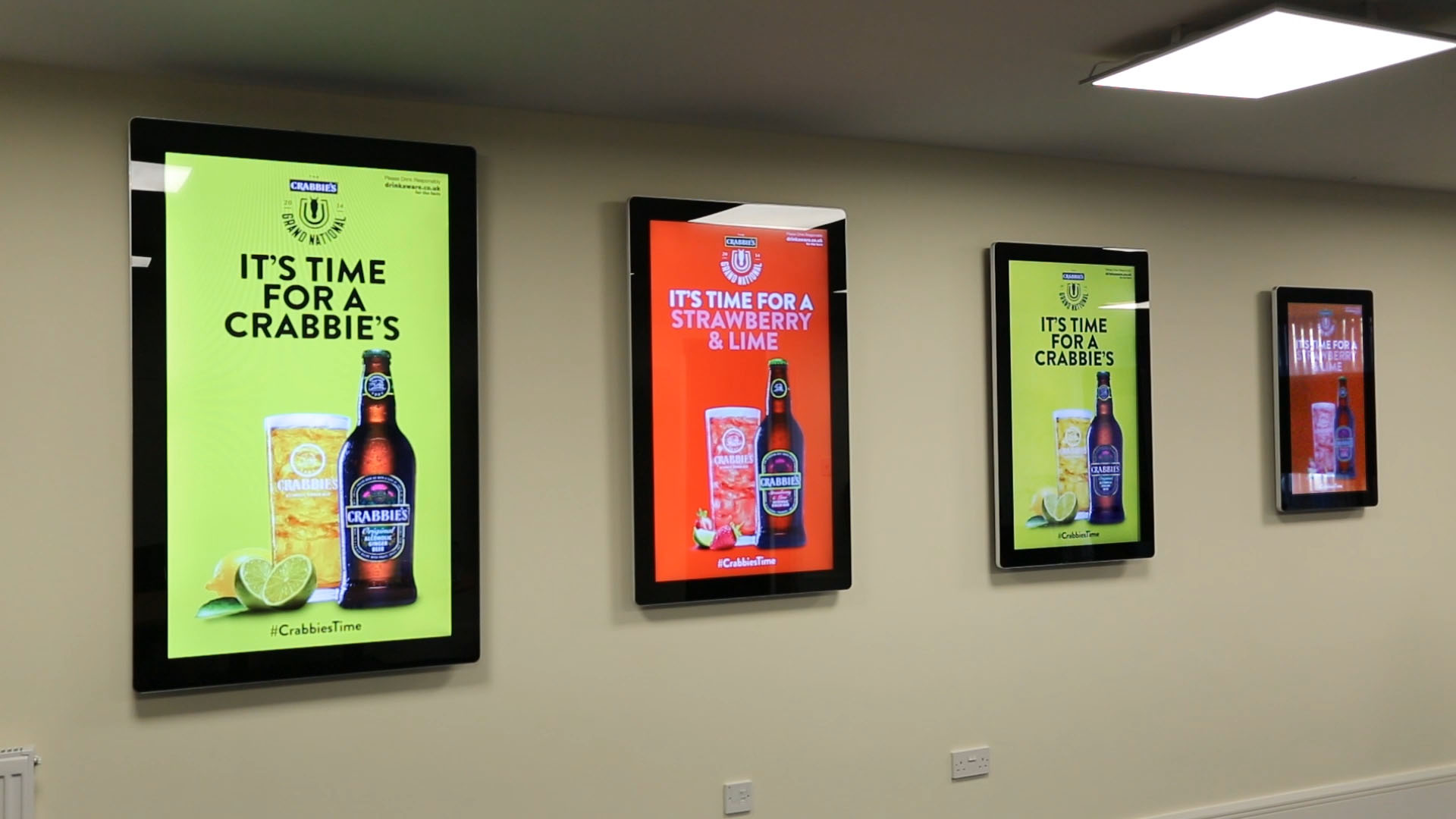 Verificador de Precios con Pantalla para Publicidad de Productos Integrada
